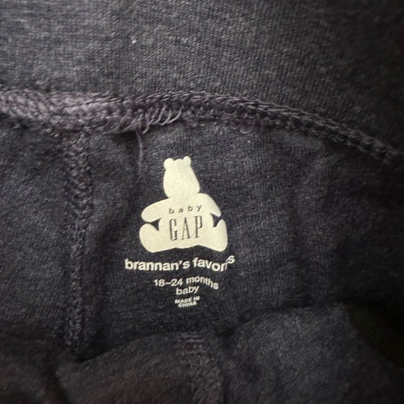 Baby boy GAP size 12-18 mths & 18-24 mths 2 sets - Picture 5 of 9